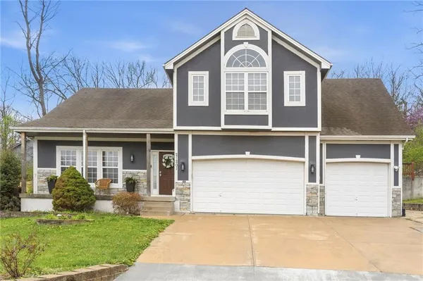 $410,000 | 21201 East 51st Terrace Court South, Blue Springs, MO 64015