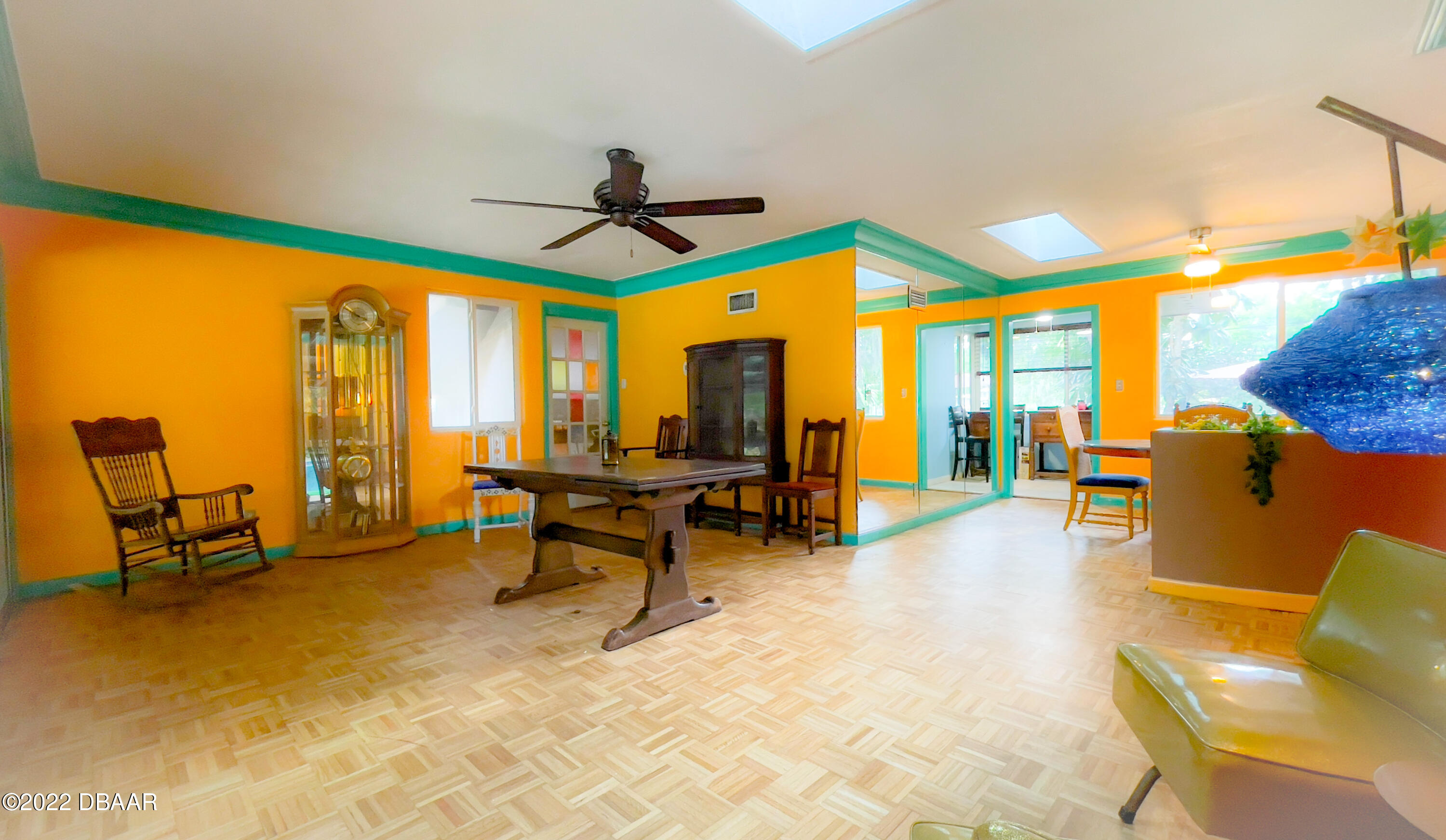 809 Big Tree Road South Daytona, FL 32119 - Photo 11 of 23 Living room 2