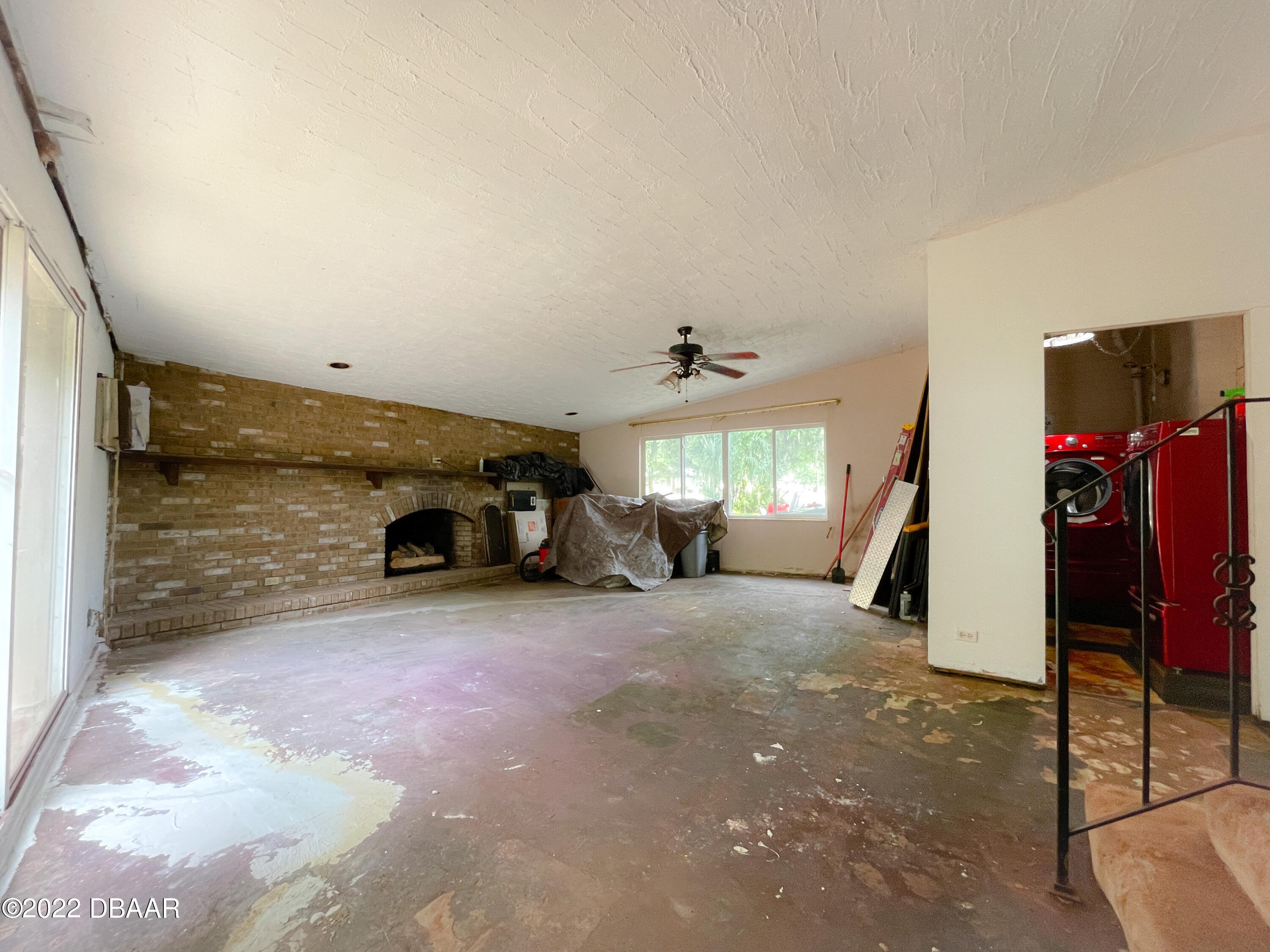 809 Big Tree Road South Daytona, FL 32119 - Photo 23 of 23 68B6CAC1-B5AB-4FC3-BB1F-99421DB99D35