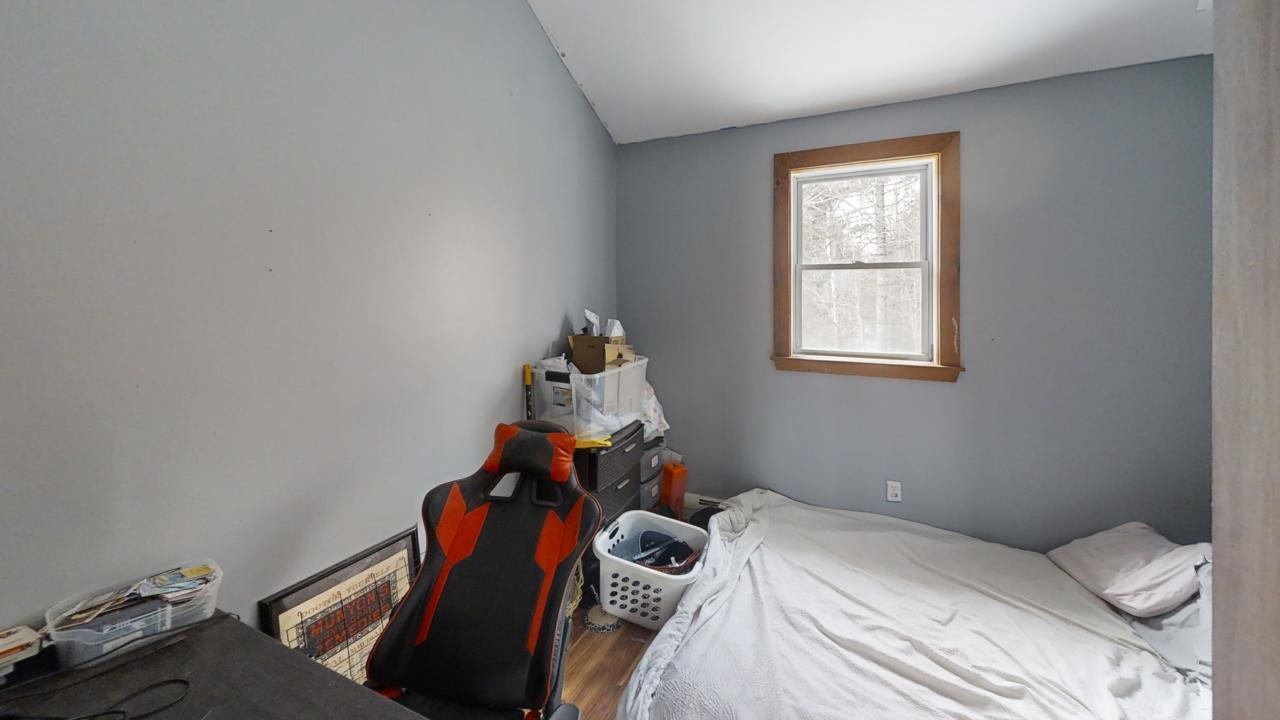 702 Middle Road Bradford, ME 04410 - Photo 20 of 32 3rd Bedroom
