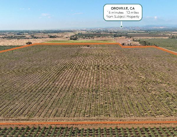 2476 Lone Tree Road Oroville, CA 95965 - Photo 2 of 3 a view of a swimming pool and an outdoor space