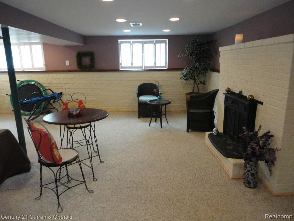 3945 Cone Avenue Rochester Hills, MI 48309 - Photo 17 of 28