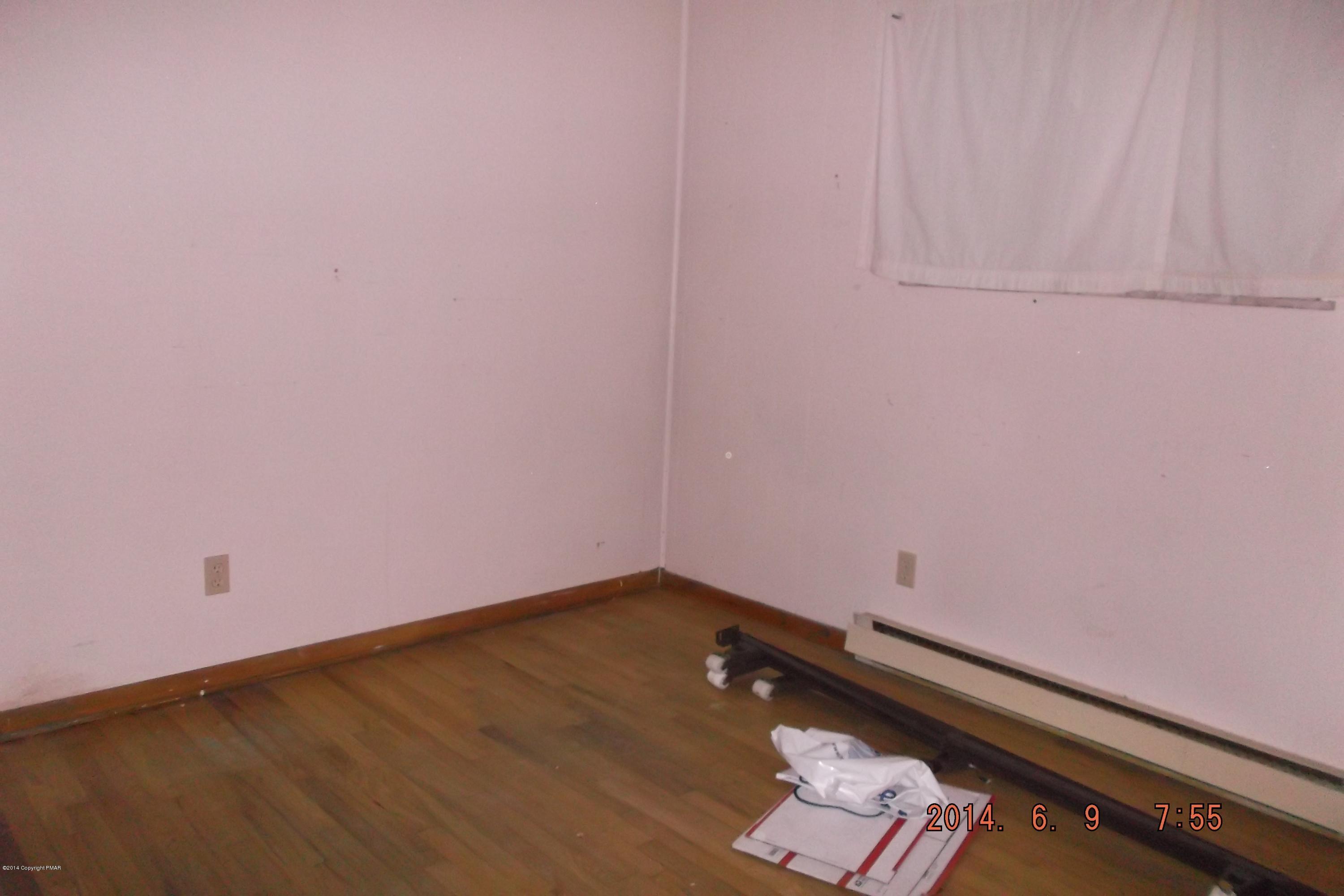 7417 Cherry Valley Road Stroudsburg, PA 18360 - Photo 13 of 14 DSCF5131