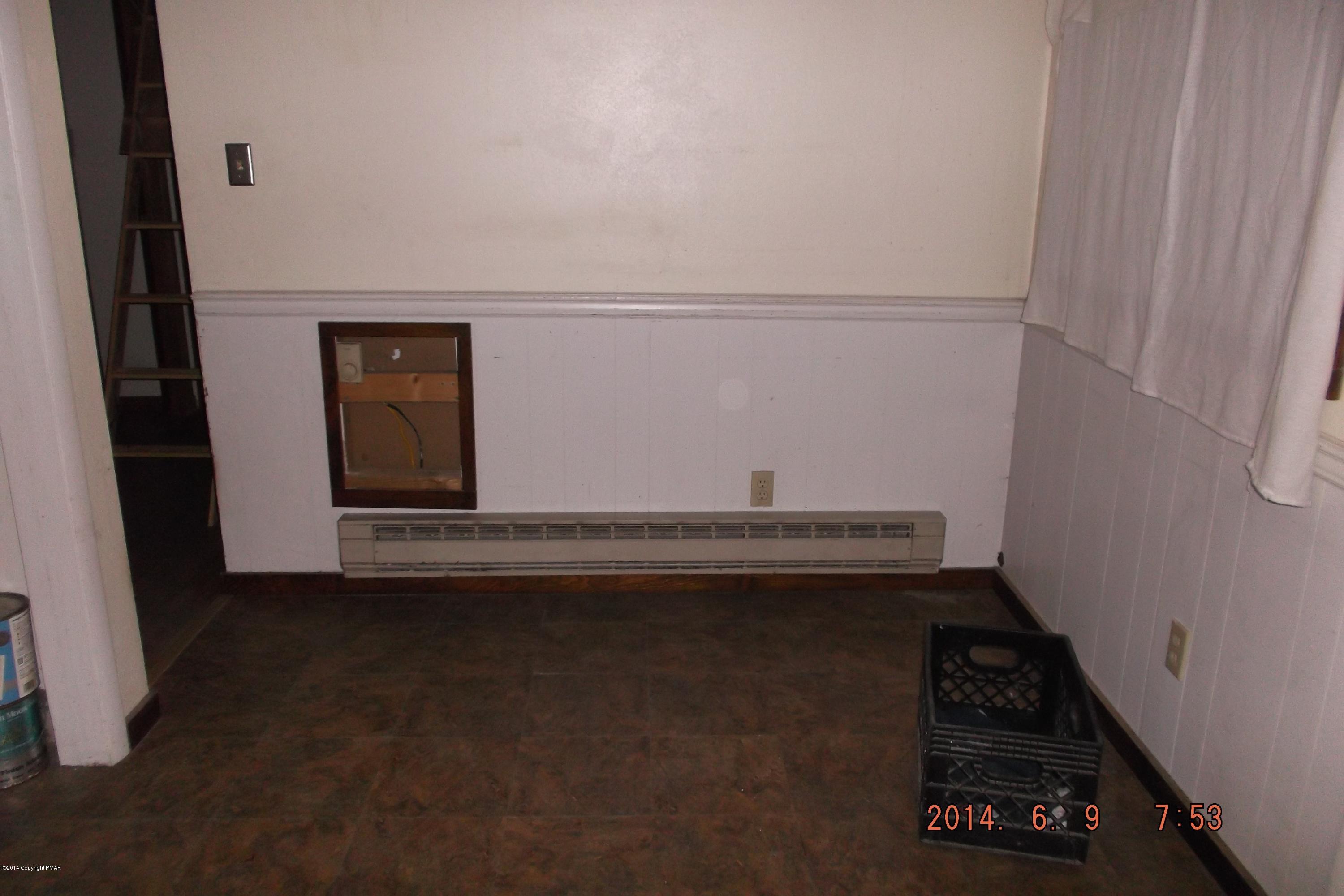 7417 Cherry Valley Road Stroudsburg, PA 18360 - Photo 7 of 14 DSCF5125