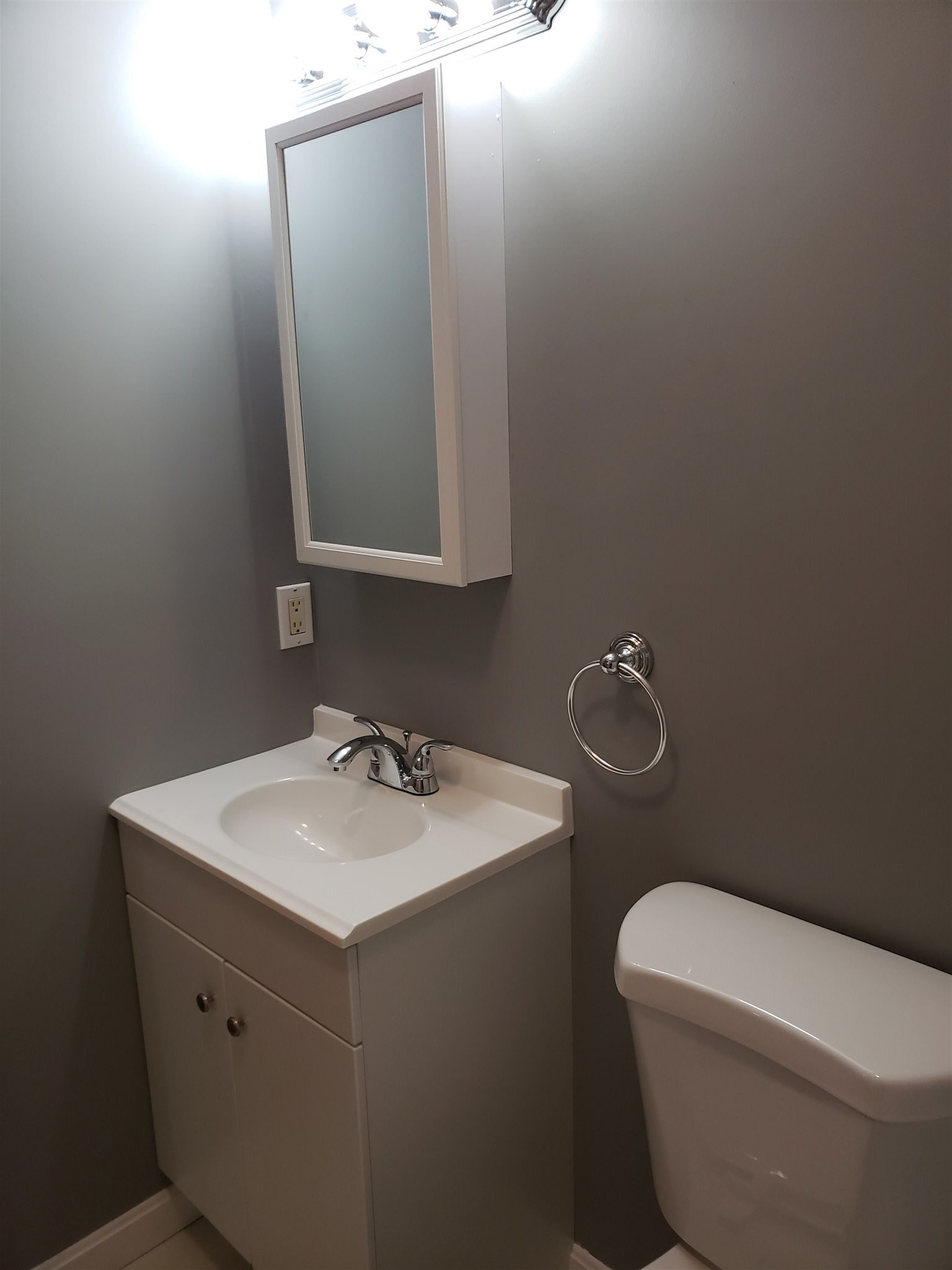 9 Strawberry Bank Road, Unit 20 Nashua, NH 03062 - Photo 7 of 10