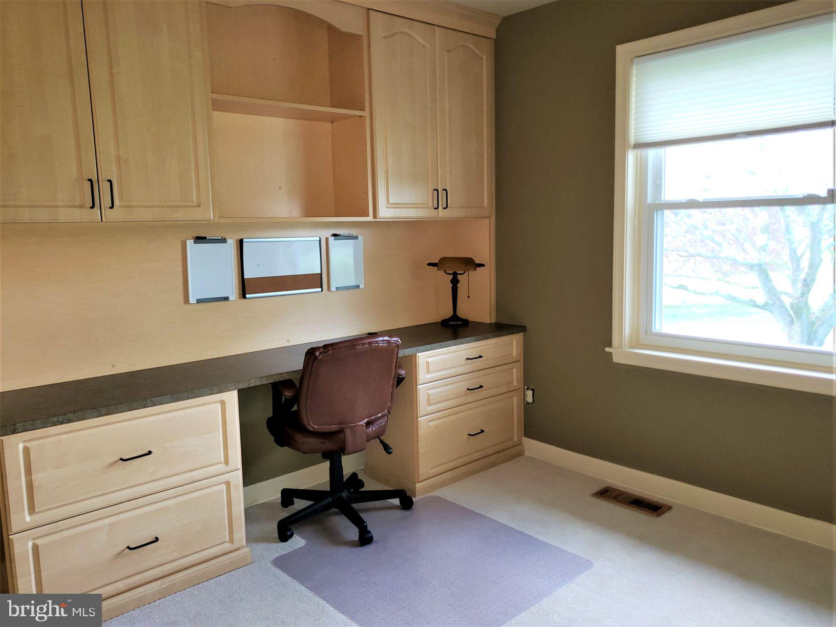 9395 Ramey Road Marshall, VA 20115 - Photo 34 of 71 3rd bedroom or office