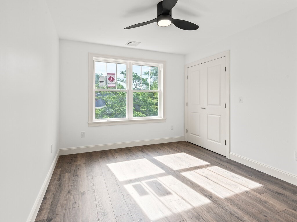 132 Barrington Road Longmeadow, MA 01106 - Photo 33 of 40