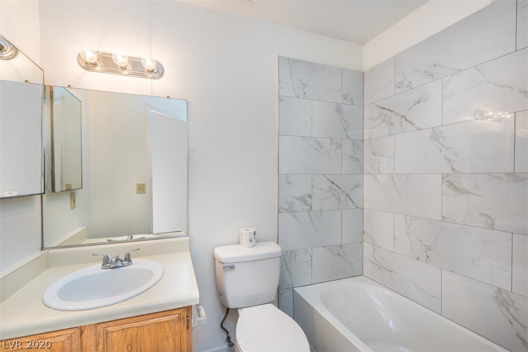 2705 Riley Oaks Court Las Vegas, NV 89108 - Photo 20 of 36 Gallery Image 20