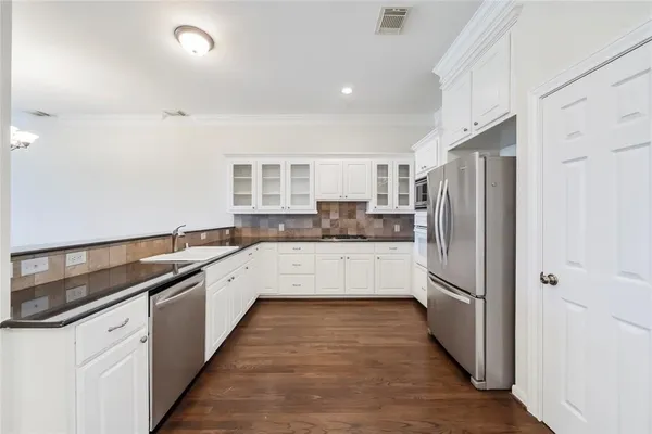 $2,850 | 1517 Roy Street, Houston, TX 77007
