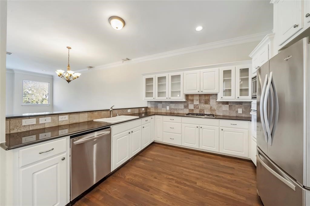 1517 Roy Street Houston, TX 77007 - Photo 10 of 25