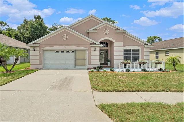 $335,000 | 13449 Meadow Golf Avenue, Hudson, FL 34669
