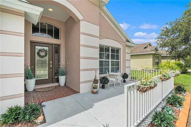 $345,000 | 13449 Meadow Golf Avenue, Hudson, FL 34669