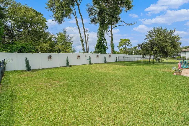 $345,000 | 13449 Meadow Golf Avenue, Hudson, FL 34669