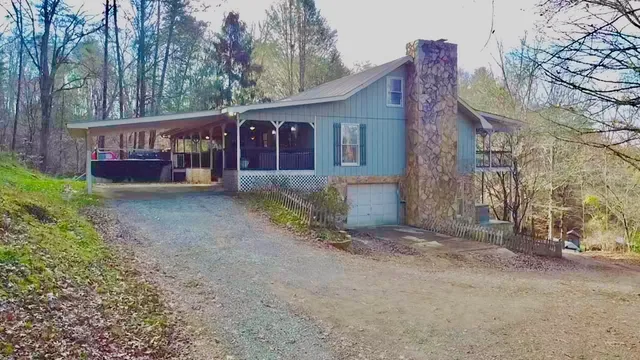 $530,000 | 315 Greenhouse Road, Mineral Bluff, GA 30559