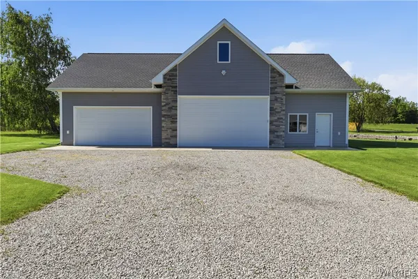 $275,000 | 4652 Thilk Drive, Wilson, NY 14172