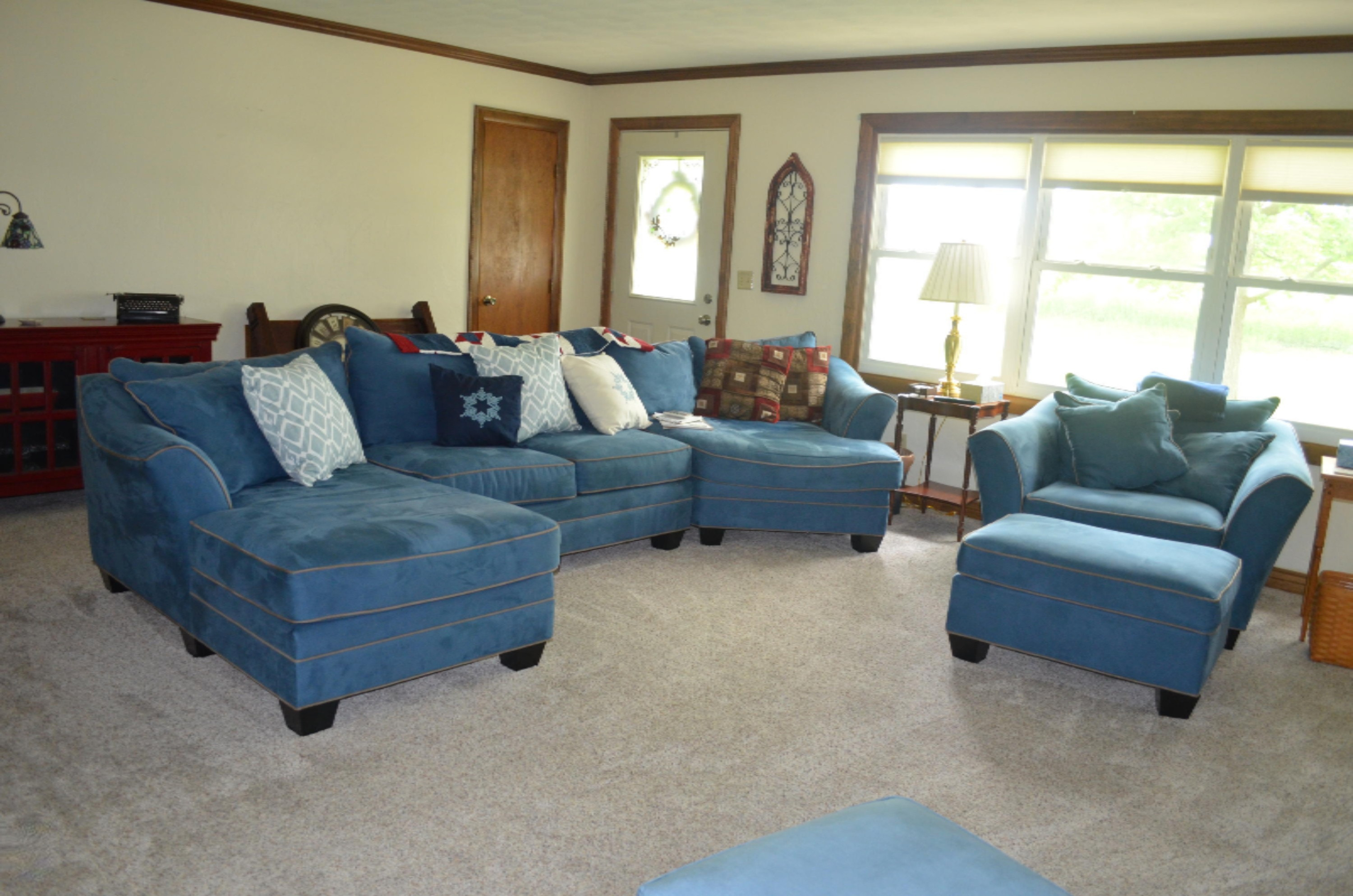 31986 West Colon Road Colon, MI 49040 - Photo 6 of 23 Living Room
