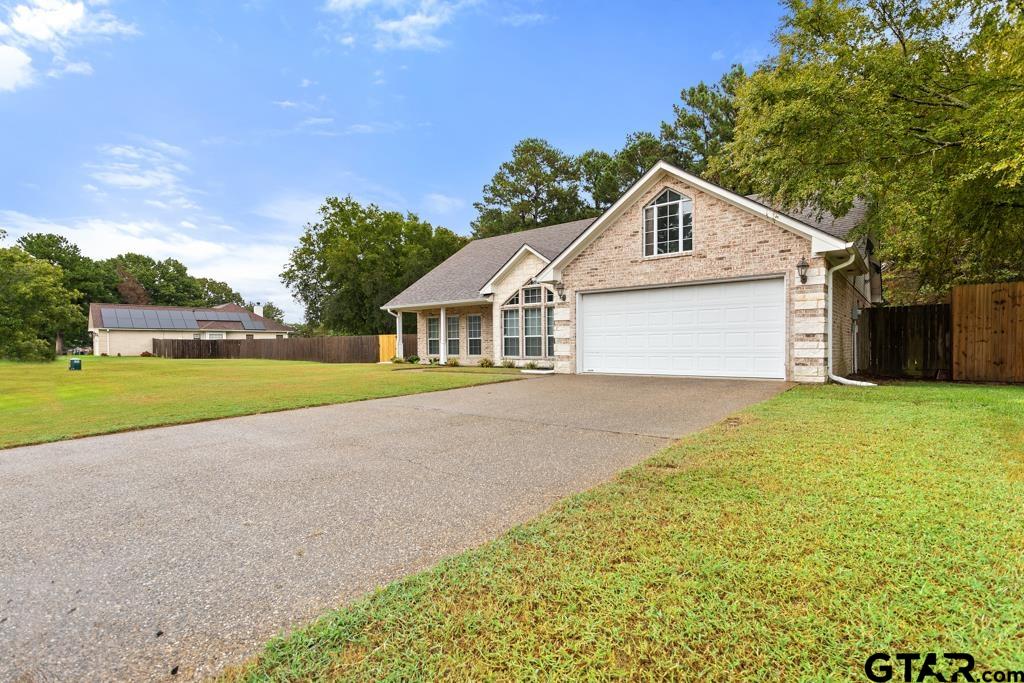 21183 Altuda Lane Flint, TX 75762 - Photo 2 of 48