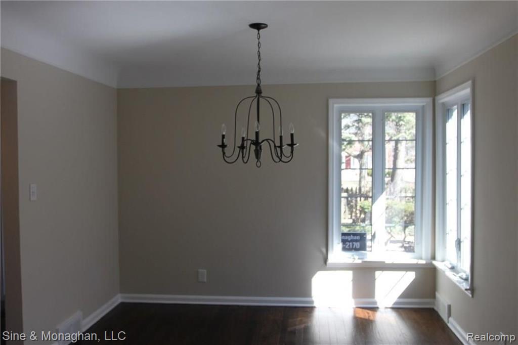 65 Moross Road Grosse Pointe Farms, MI 48236 - Photo 8 of 35