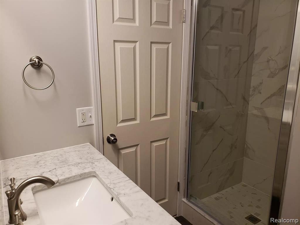 7520 Chichester Road Canton, MI 48187 - Photo 38 of 49