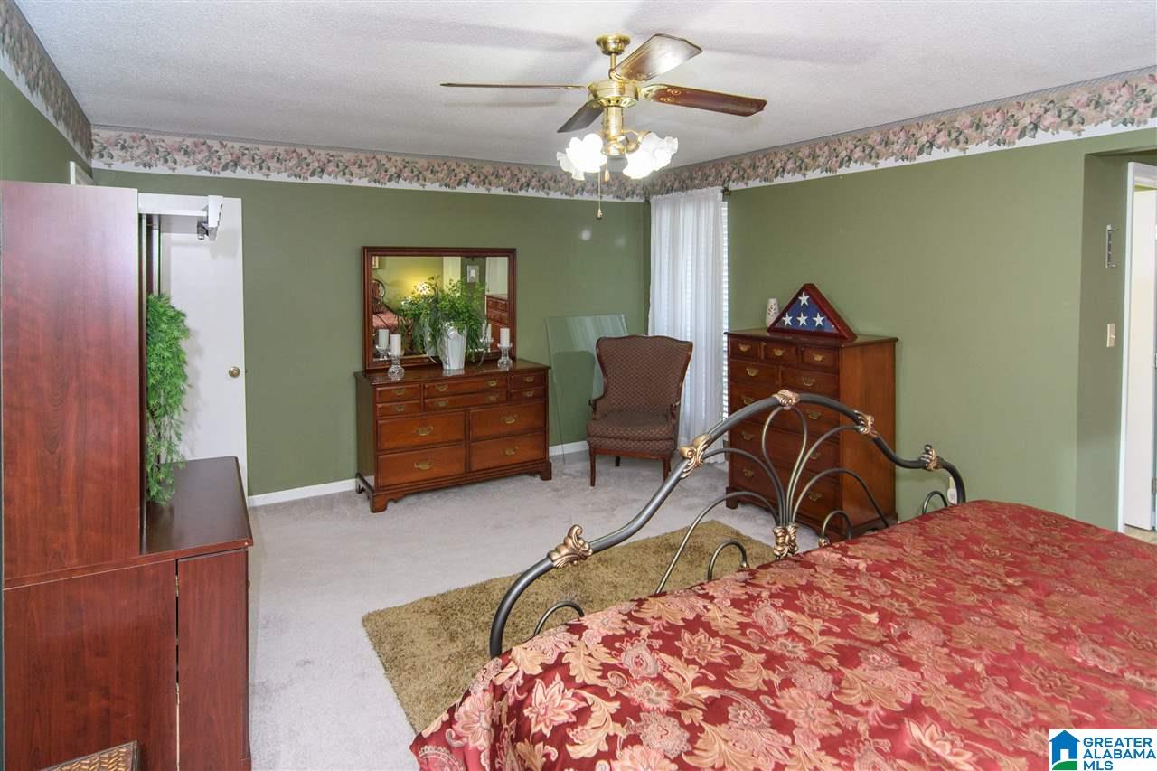 138 Ridgewood Drive Trussville, AL 35173 - Photo 22 of 37