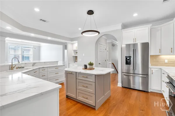 $525,000 | 804 River Oaks Drive, Richmond Hill, GA 31324