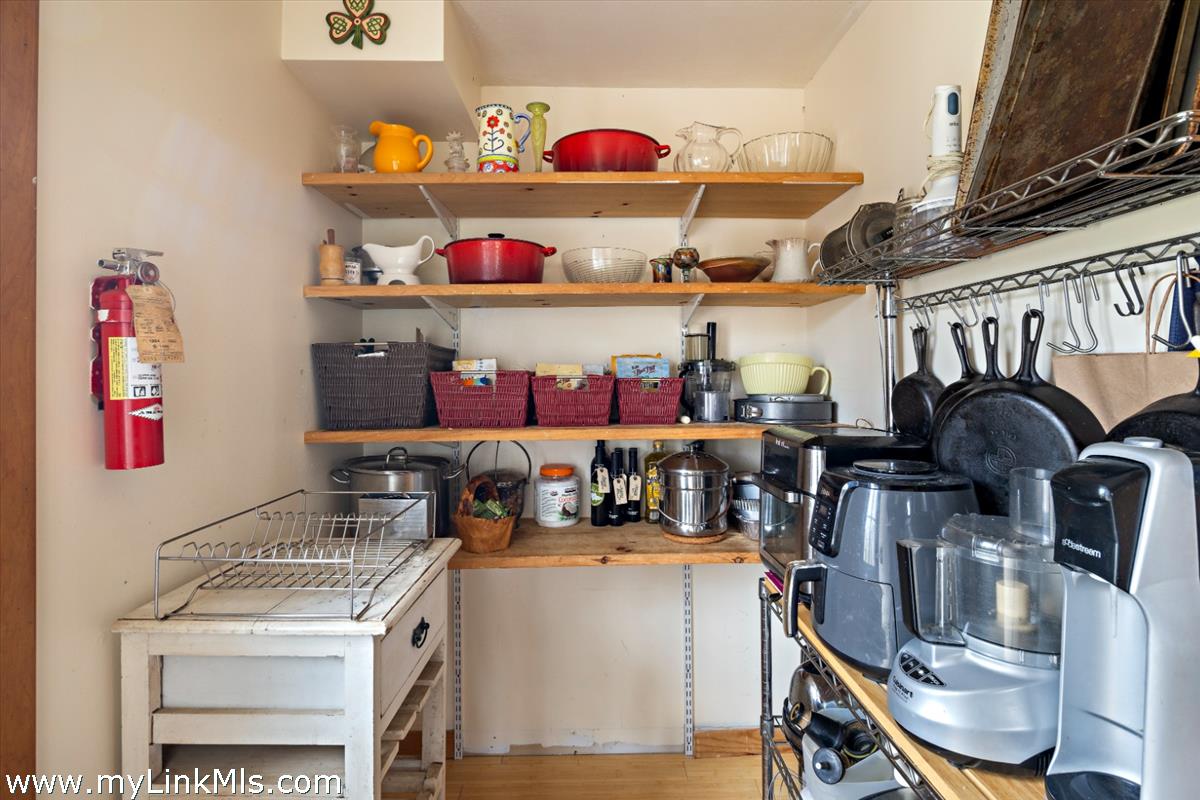 99 Old Purchase Road Edgartown, MA 02539 - Photo 12 of 30