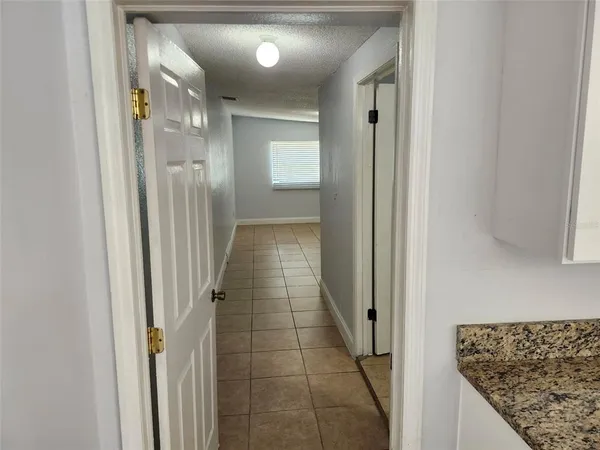 $1,250 | 1315 Waikiki Way, Tampa, FL 33619