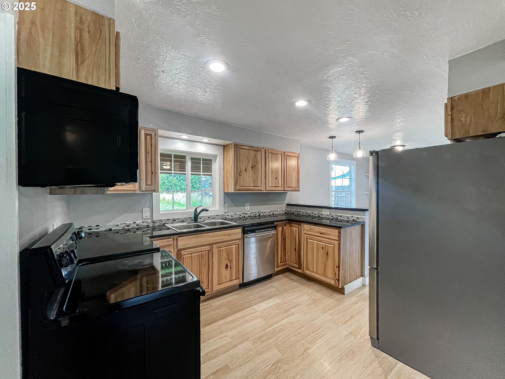 550 Crowfoot Road Lebanon, OR 97355 - Photo 11 of 41 Gallery Image 11