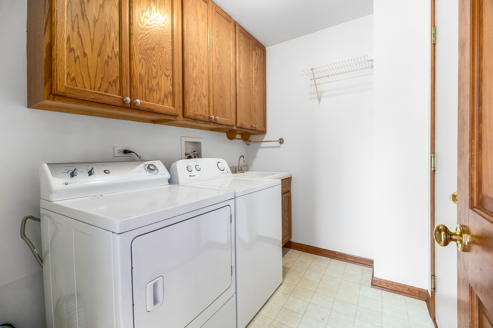 319 Deerpath Court Wauconda, IL 60084 - Photo 11 of 25