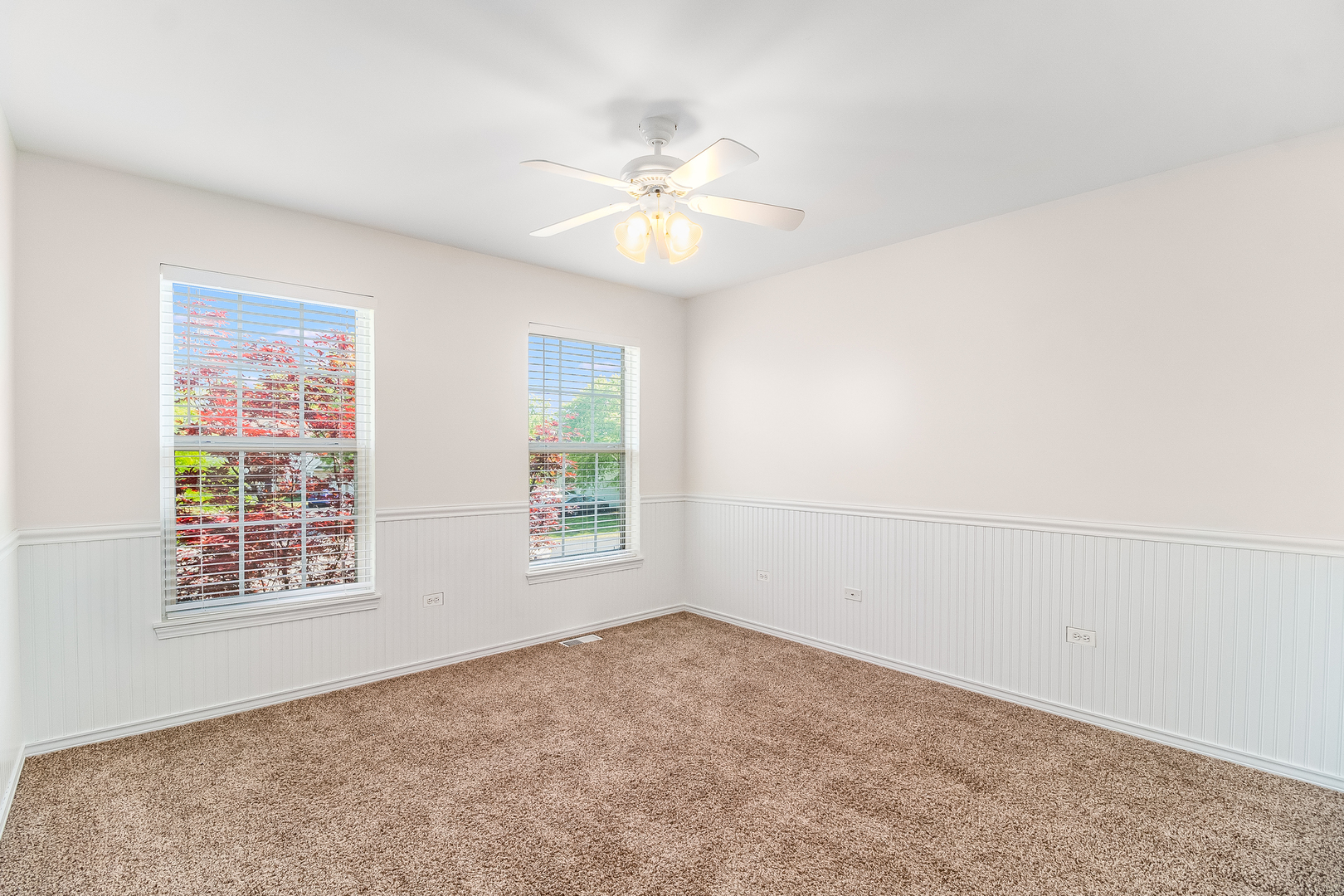 319 Deerpath Court Wauconda, IL 60084 - Photo 16 of 25
