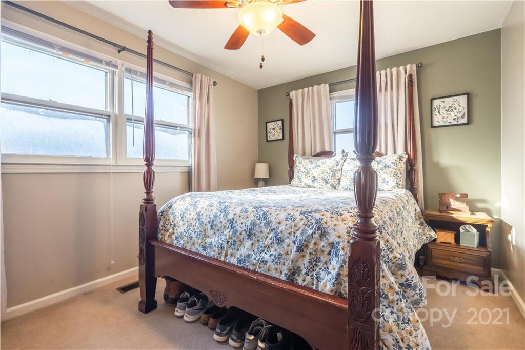 1683 Rink Dam Road Taylorsville, NC 28681 - Photo 14 of 31 Gallery Image 14