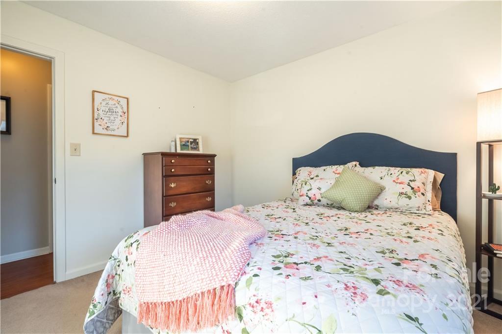 1683 Rink Dam Road Taylorsville, NC 28681 - Photo 19 of 31 Gallery Image 19