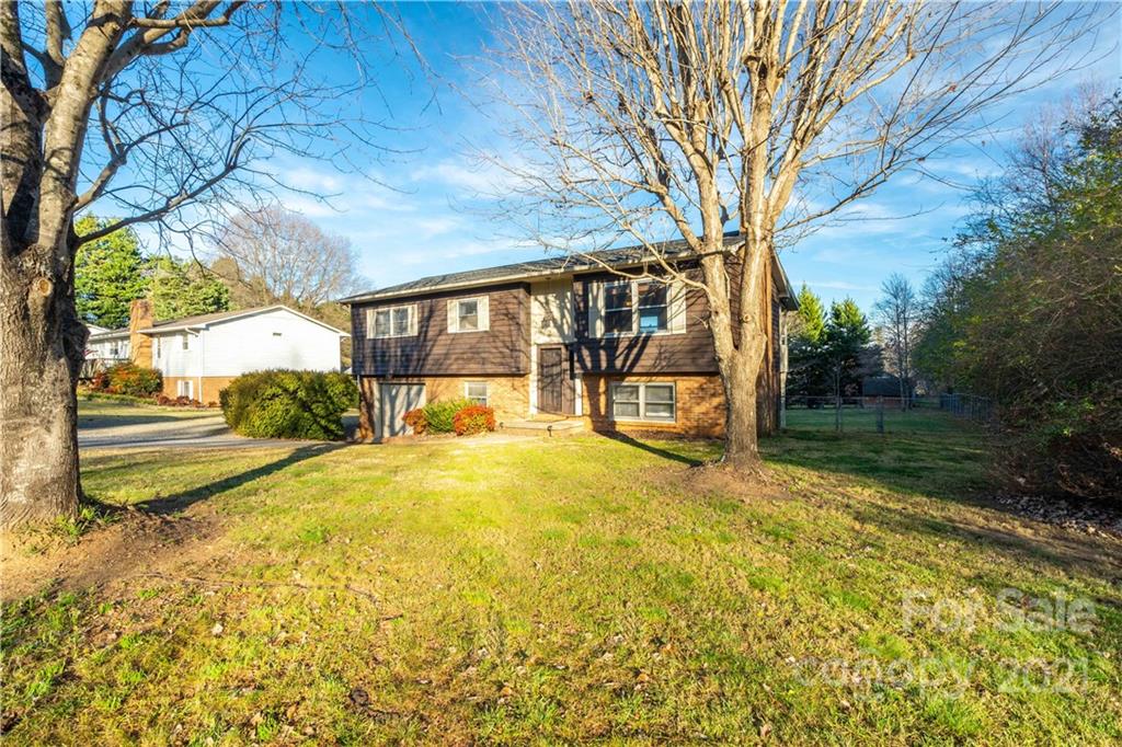 1683 Rink Dam Road Taylorsville, NC 28681 - Photo 2 of 31 Gallery Image 2