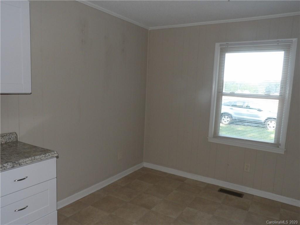 915 West Rambo Road Rock Hill, SC 29730 - Photo 5 of 14 an empty room with a window