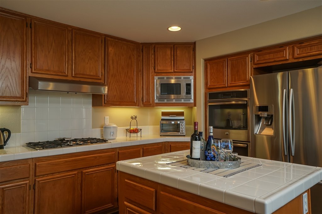 10127 Pure Waters Court Spring Valley, CA 91978 - Photo 11 of 25 Gallery Image 11