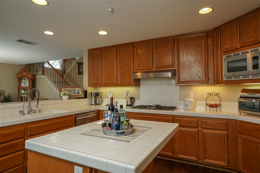 10127 Pure Waters Court Spring Valley, CA 91978 - Photo 13 of 25 Gallery Image 13