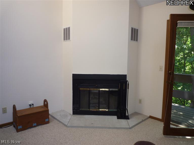 4655 Mayfield Road, Unit F South Euclid, OH 44121 - Photo 18 of 22