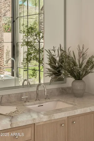 $6,600,000 | 4600 North Rubicon Avenue, Unit 2, Phoenix, AZ 85018