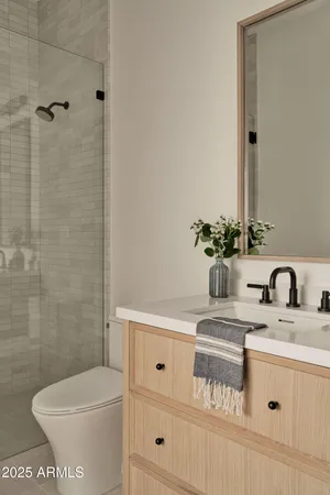 $6,600,000 | 4600 North Rubicon Avenue, Unit 2, Phoenix, AZ 85018