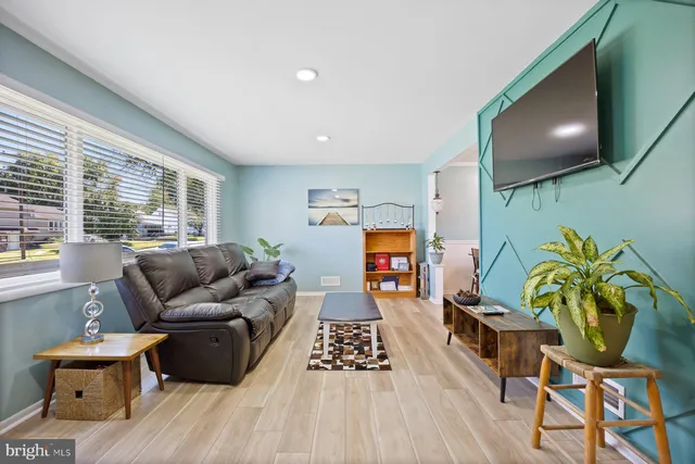 $458,000 | 612 Carolyn Road, Glen Burnie, MD 21061