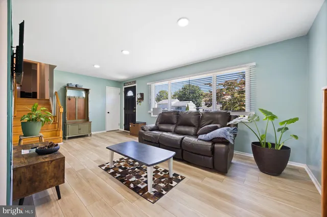 $458,000 | 612 Carolyn Road, Glen Burnie, MD 21061