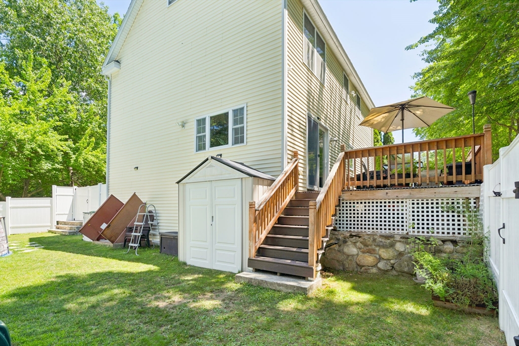 9 Perron Way Lowell, MA 01854 - Photo 34 of 42