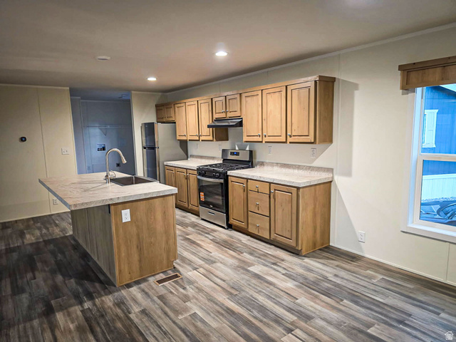 176 Cushing Way Layton, UT 84041 - Photo 2 of 13