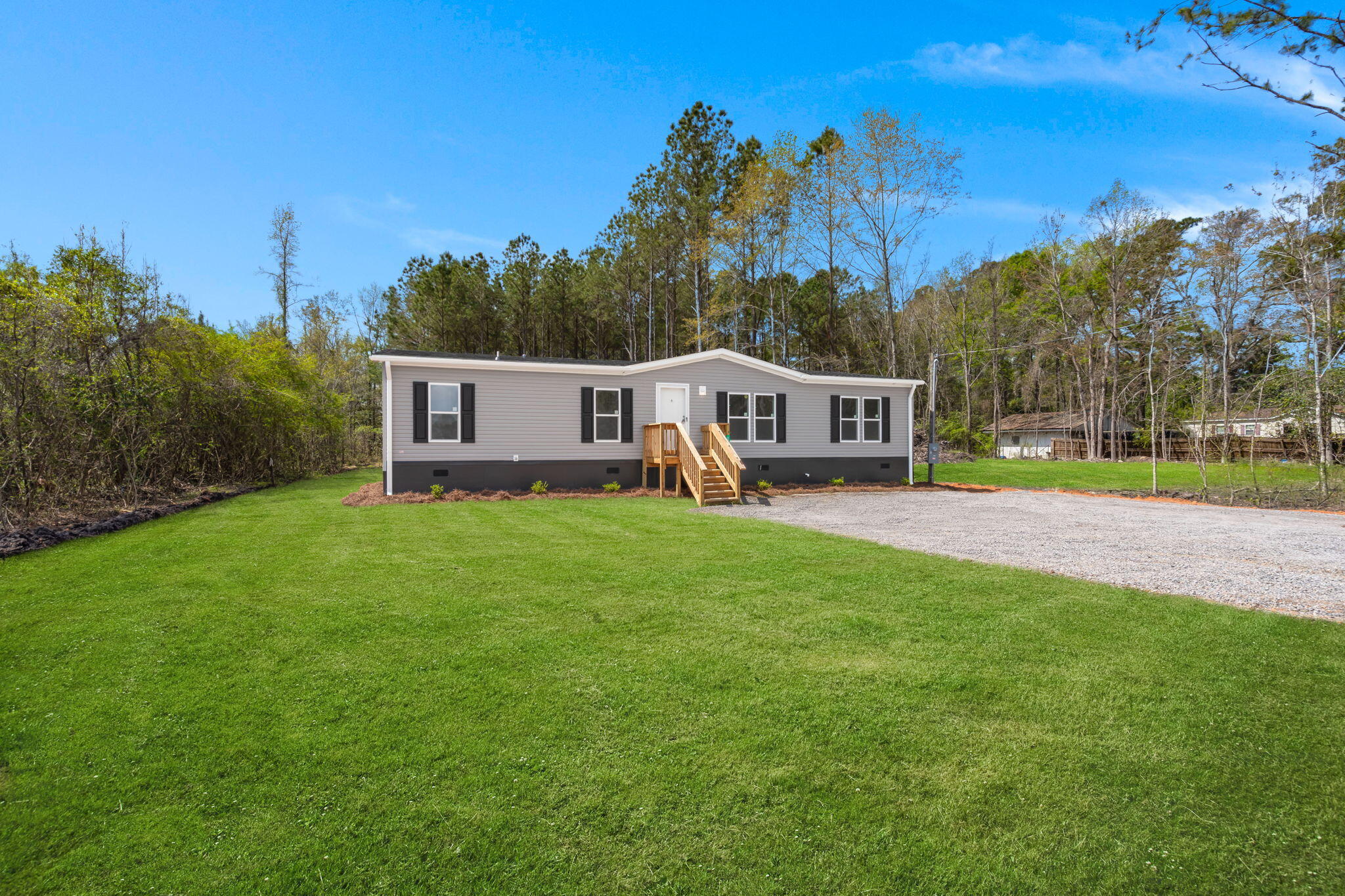 8996 Old State Road Holly Hill, SC 29059 - Photo 2 of 27 3