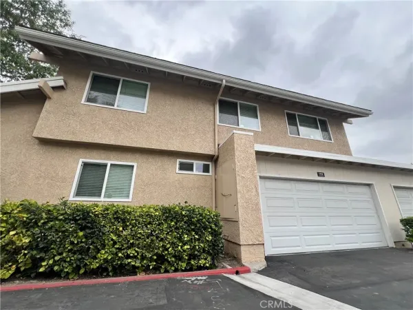 $875,000 | 5810 Vía Romero, Yorba Linda, CA 92887