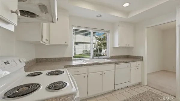 $875,000 | 5810 Vía Romero, Yorba Linda, CA 92887