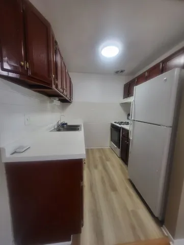 $167,500 | 5 A East Dundee Quarter Drive, Unit 206, Palatine, IL 60074