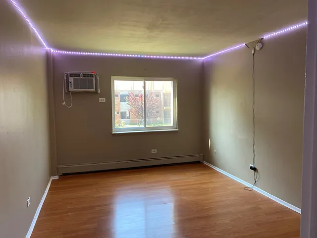 $167,500 | 5 A East Dundee Quarter Drive, Unit 206, Palatine, IL 60074