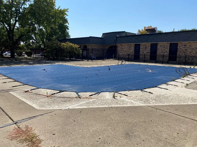 $167,500 | 5 A East Dundee Quarter Drive, Unit 206, Palatine, IL 60074