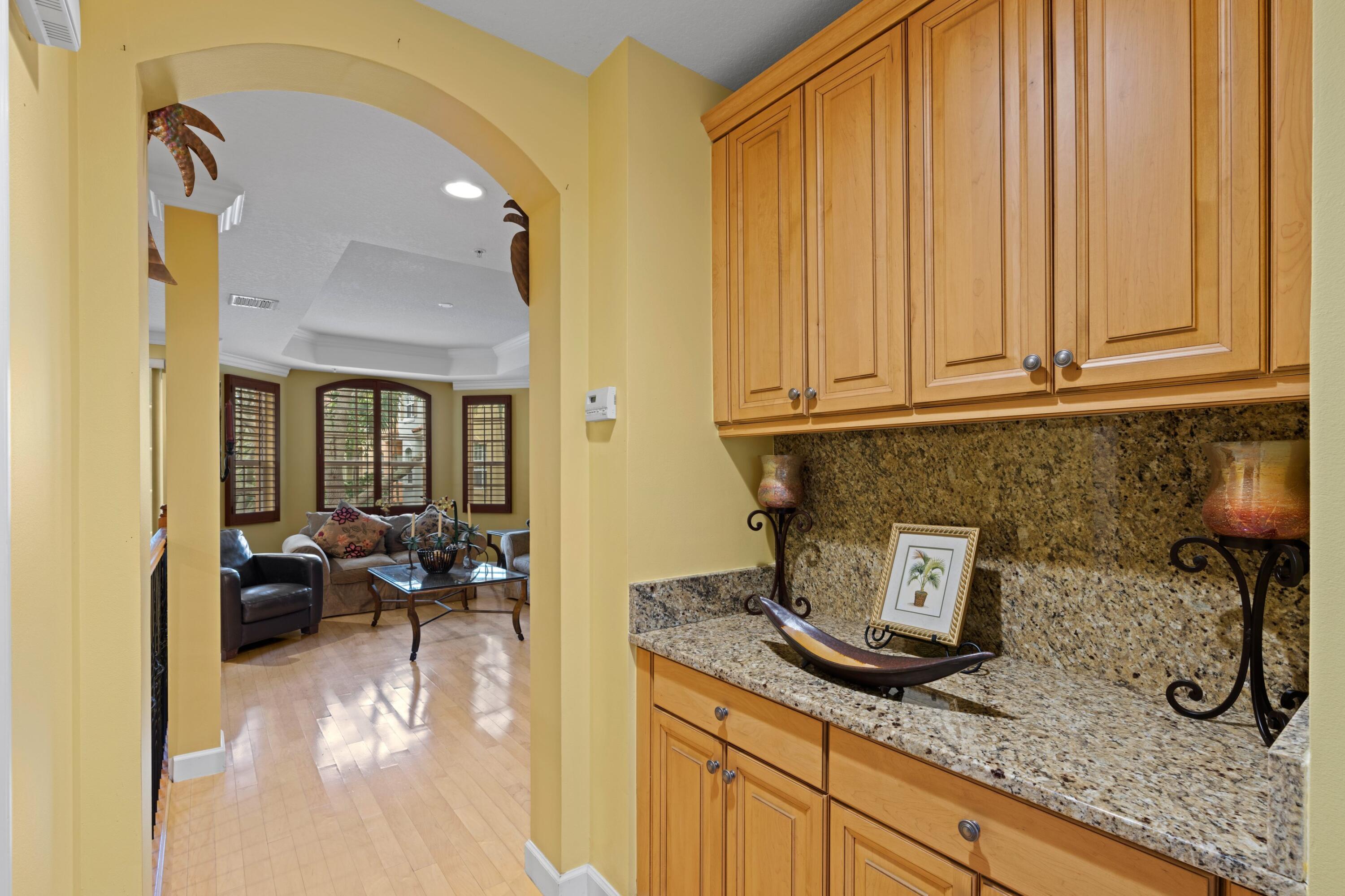 2714 Ravella Way Palm Beach Gardens, FL 33410 - Photo 15 of 27 Kitchen Hall or Bar